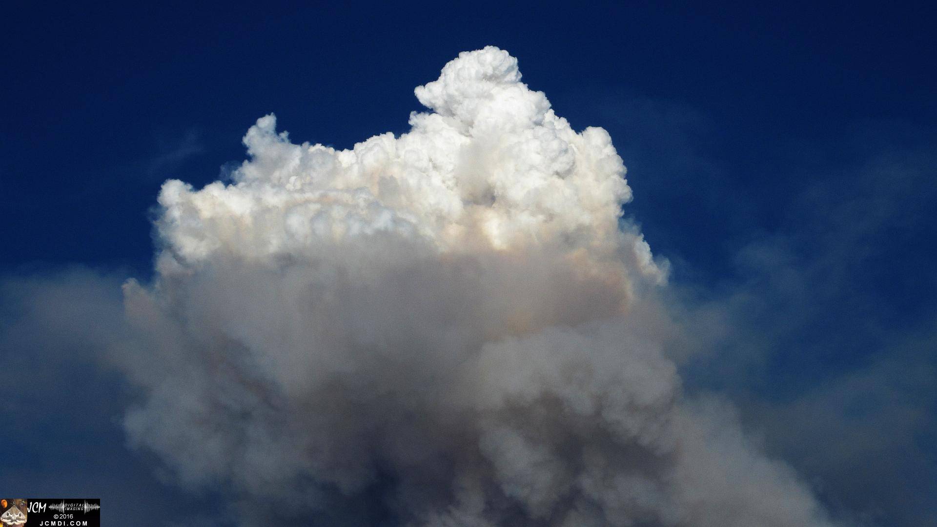 Sand Fire pyro-cumulus cloud and smoke plume JCMDI.COM
